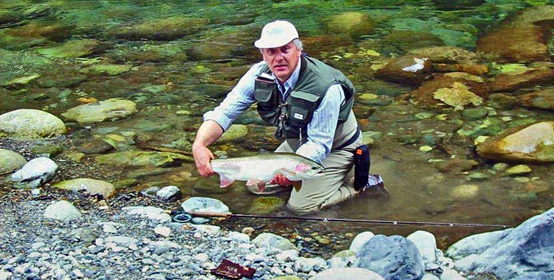 Noch eine schöne Steelhead beim Fliegefischen am Heber River